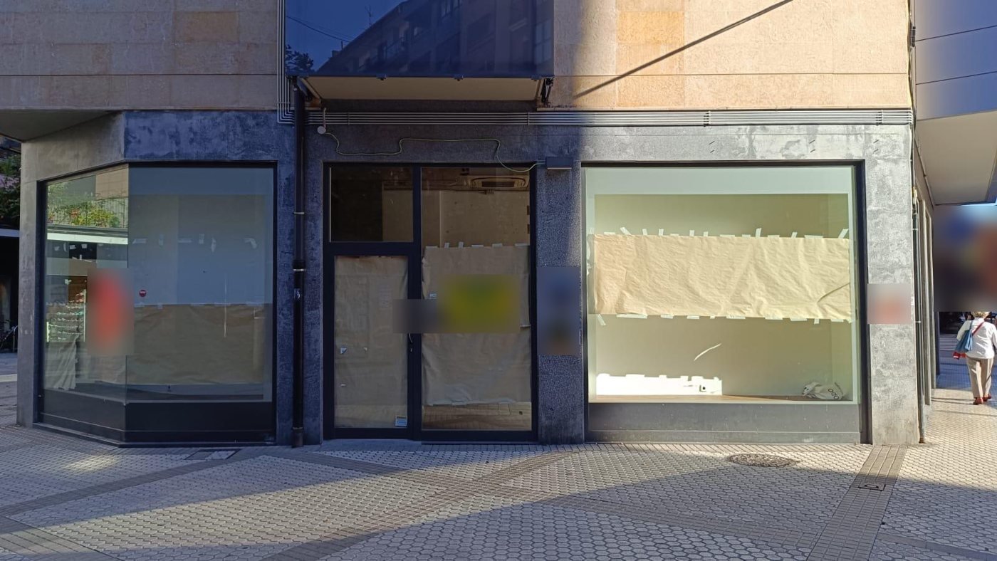 Fachada del local antes de la reforma
